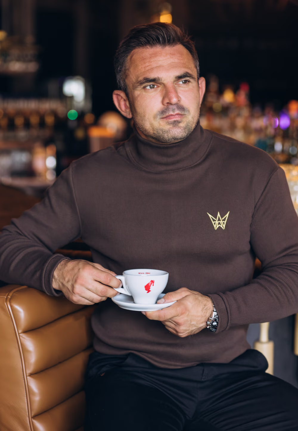 Sweter Golf Z Długim Rękawem Prążkowany Brązowy