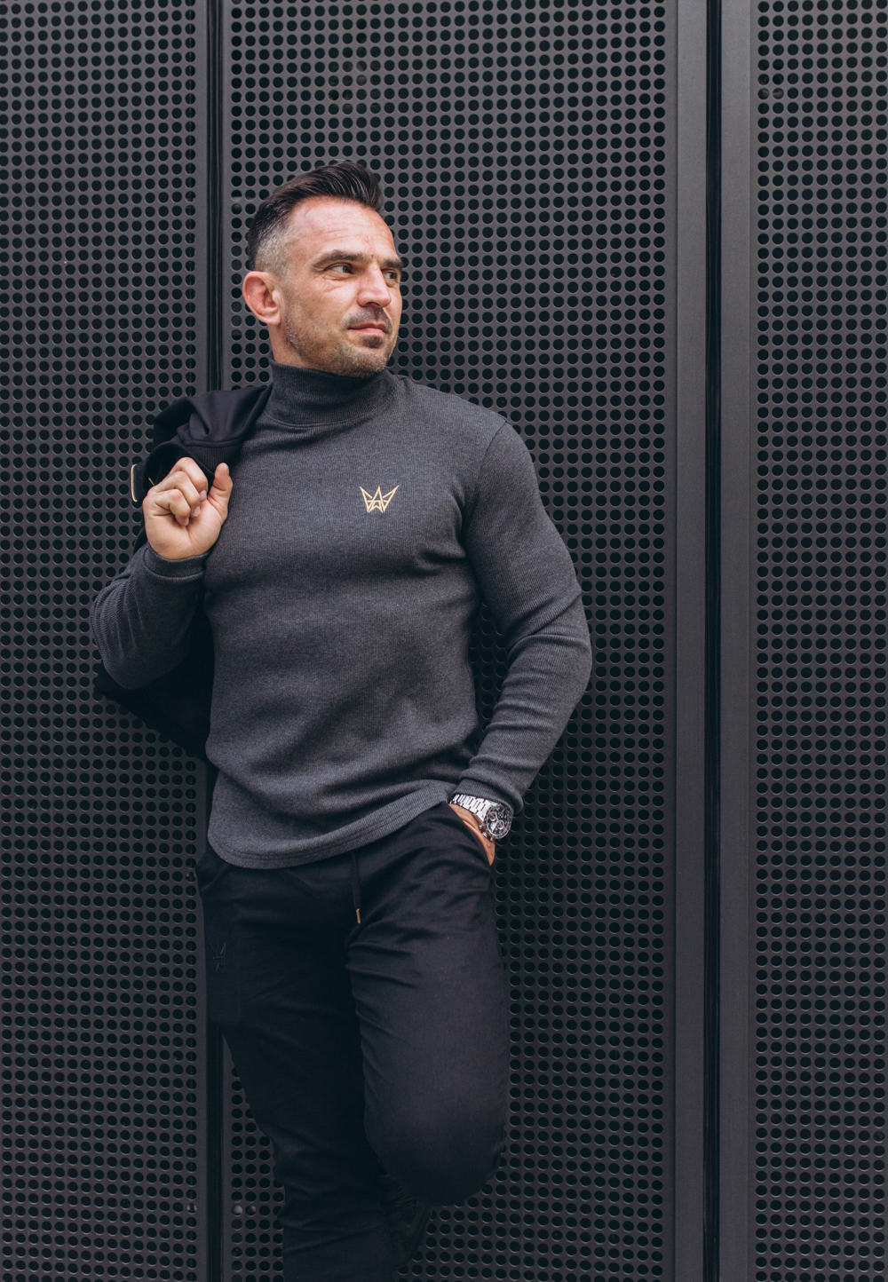 Sweter Golf Z Długim Rękawem Prążkowany Grafitowy