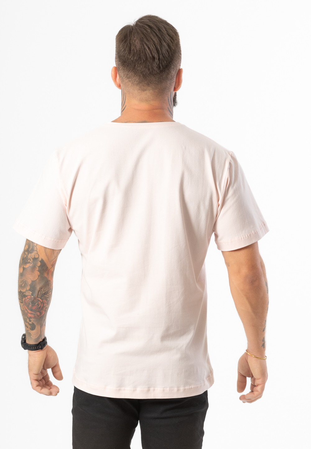 Koszulka z krótkim rękawem w kolorze różowym z czarną haftowaną koroną.