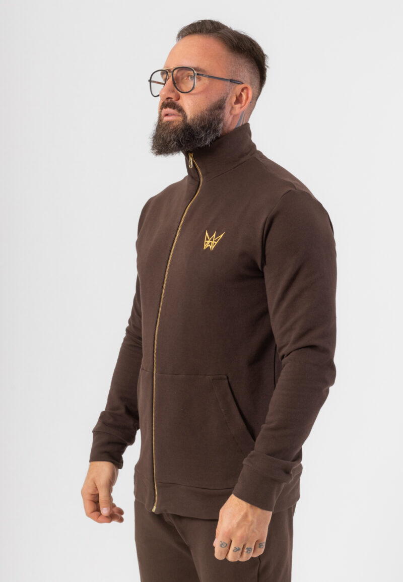 Bluza z golfem rozpinana na zamek w kolorze czekoladowym z haftowaną koroną w kolorze złotym.