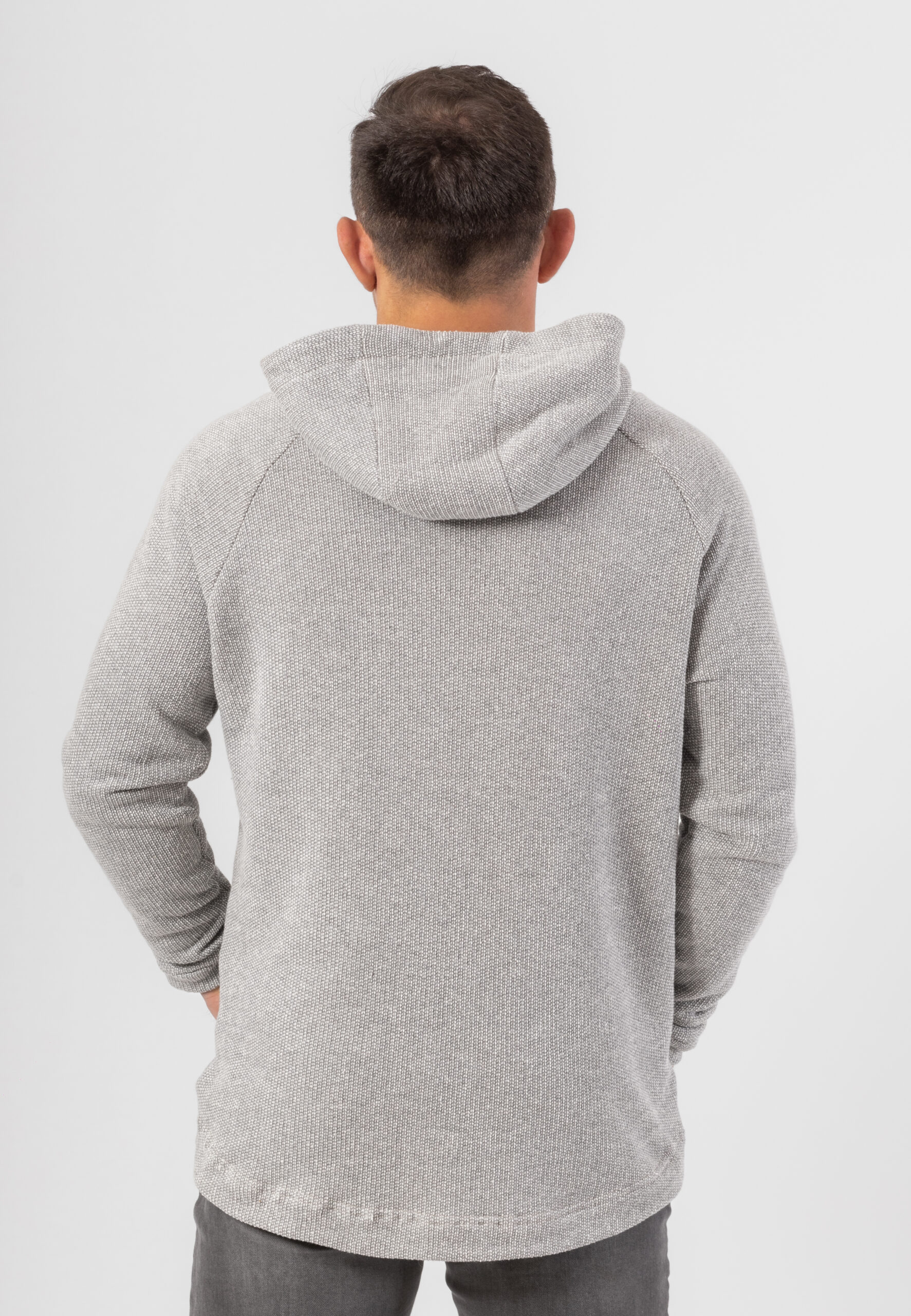 Bluza z kapturem w kolorze szarym ze srebrną haftowaną koroną.